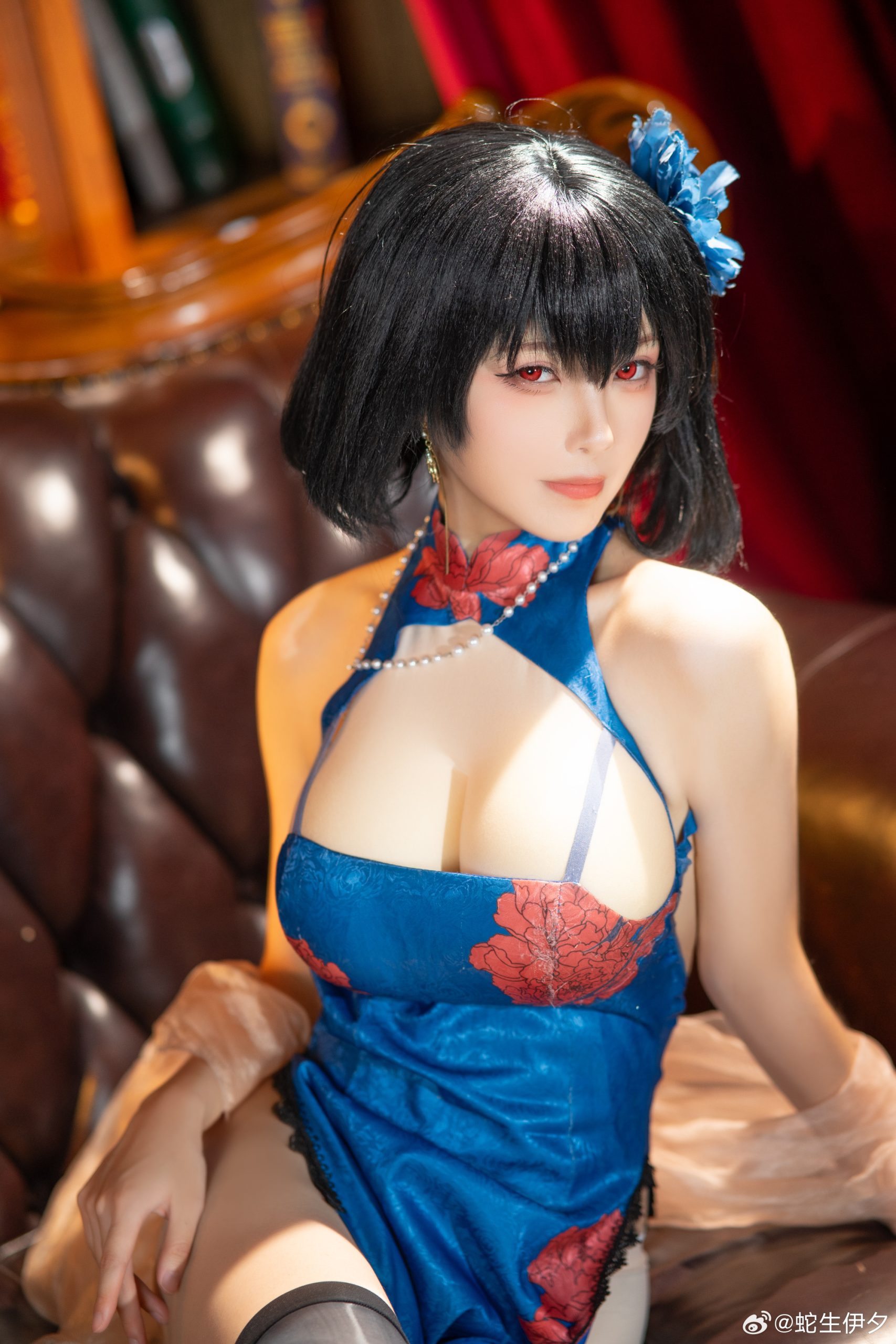 cosplay 你身上有我的香水味……是刚刚在晚宴上靠太近的缘故？碧蓝航线 建武@蛇生伊夕-米哈社