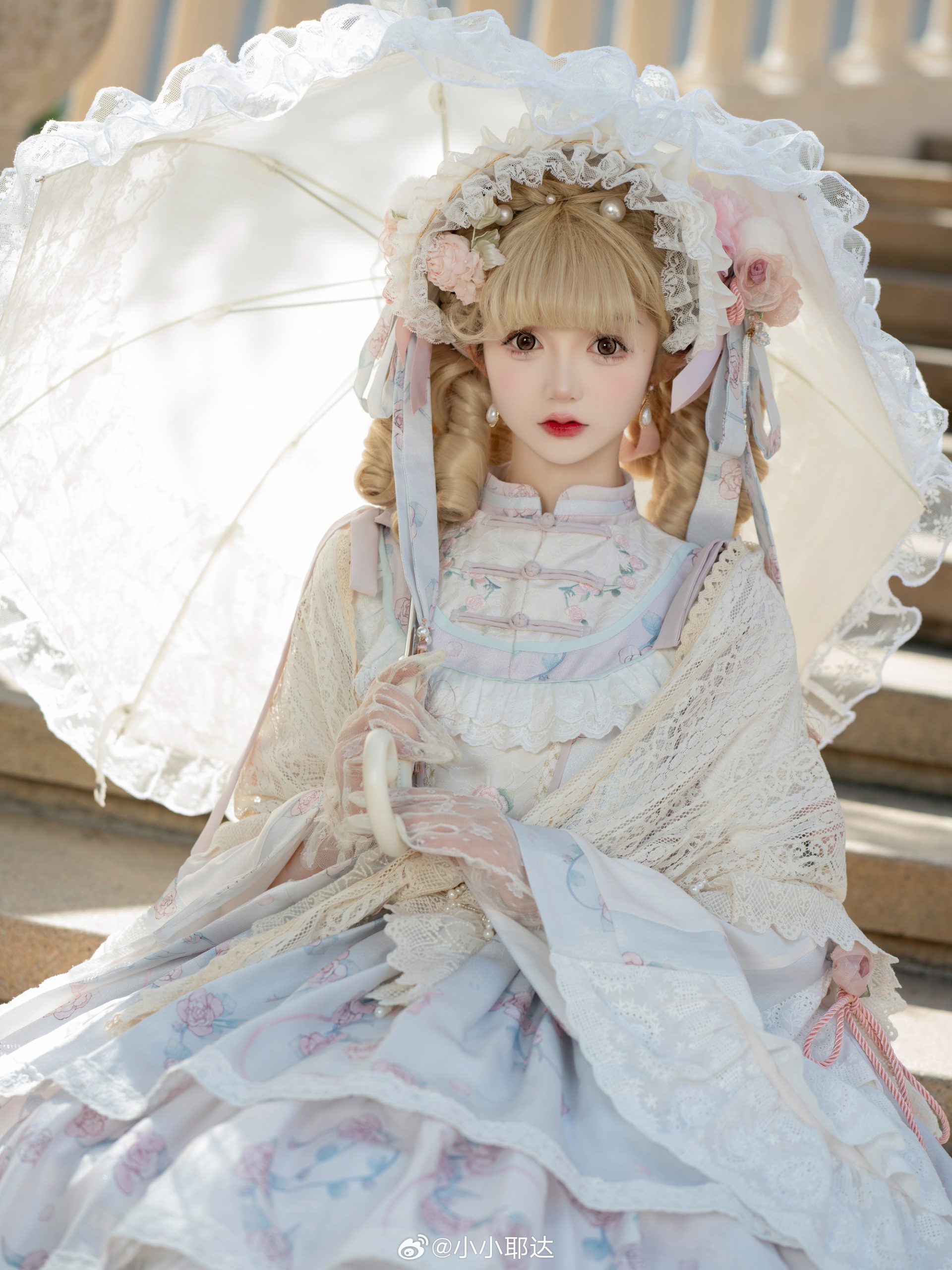 lolita 山色连天碧，林花向日明。@小小耶达-米哈社