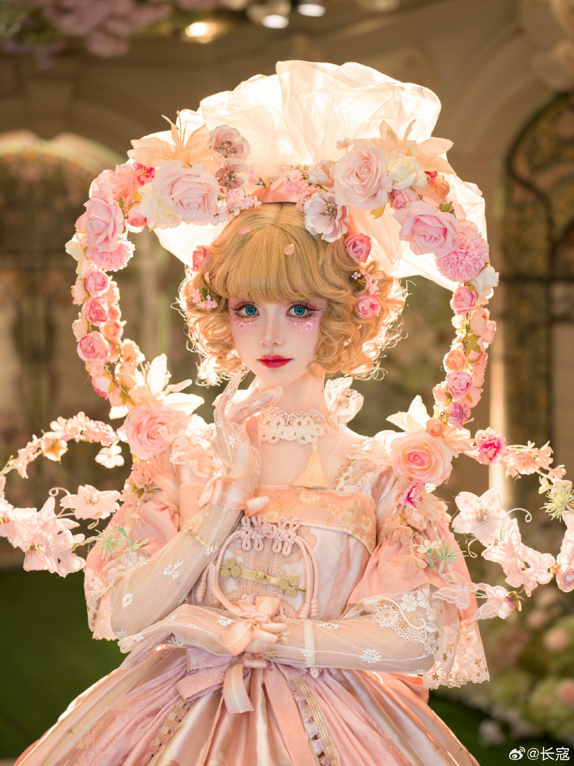 LOLITA 花蝶争艳，灼灼其华 繁花浪漫，簇拥为辫@长寇-米哈社