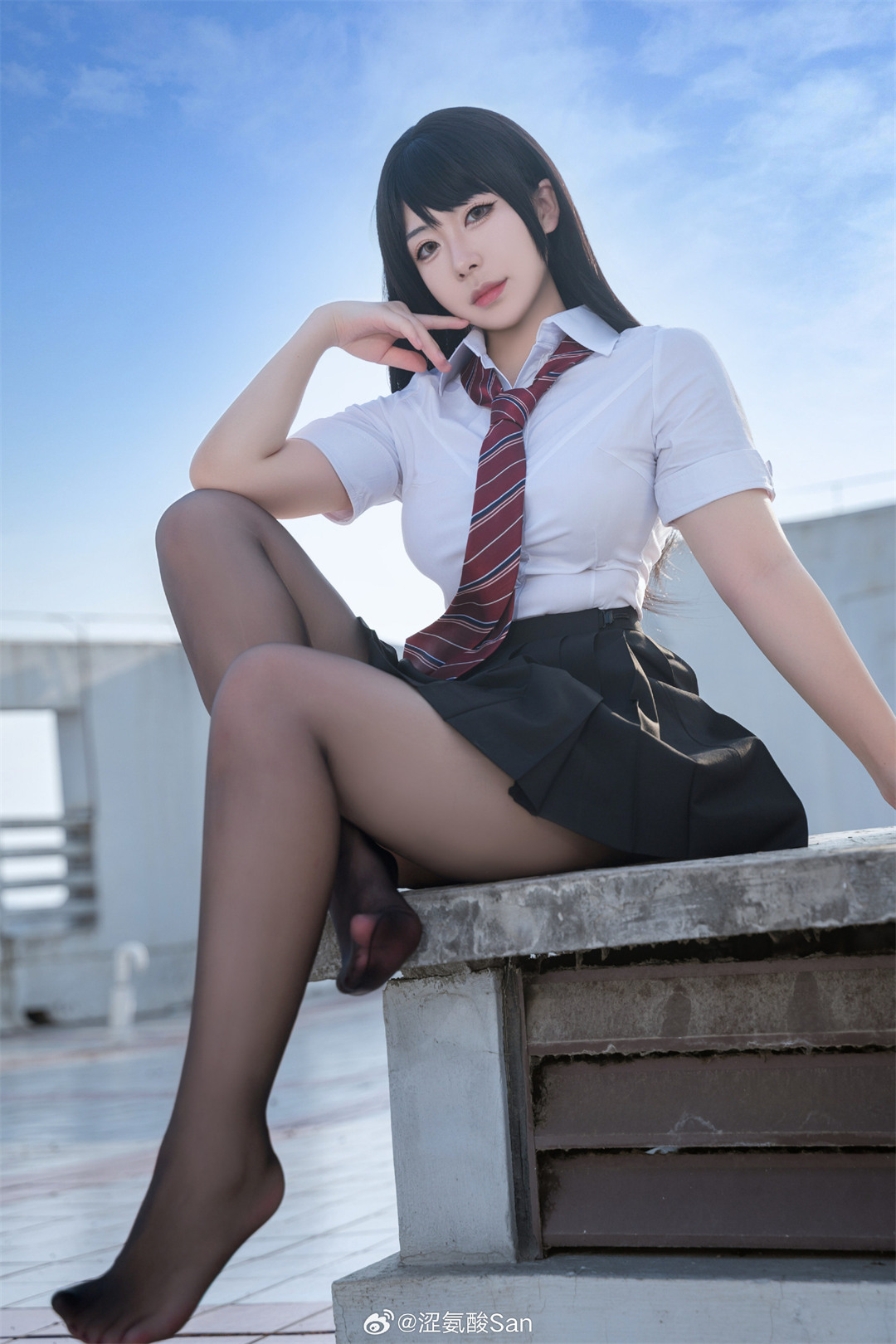 一年一度吹蜡烛时间到🍰@涩氨酸San-米哈社